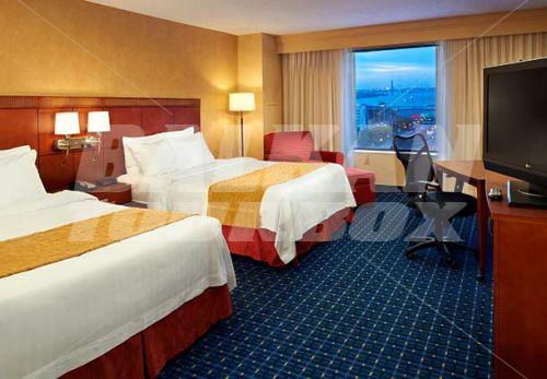 почивка в Courtyard by Marriott Detroit Downtown