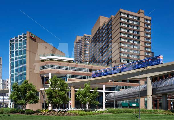 почивка в  Courtyard by Marriott Detroit Downtown
