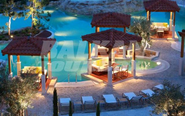 holiday in Amfora