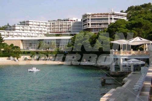 holiday in Amfora