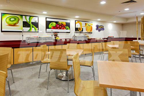 почивка в Holiday Inn Express Guadalajara Expo
