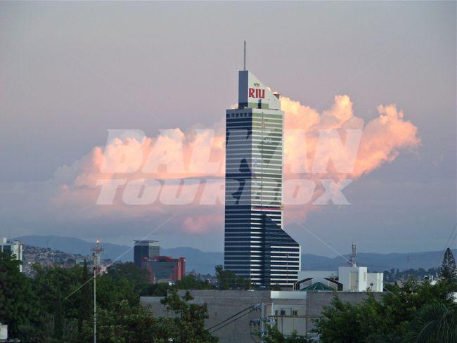 почивка в Riu Plaza Guadalajara