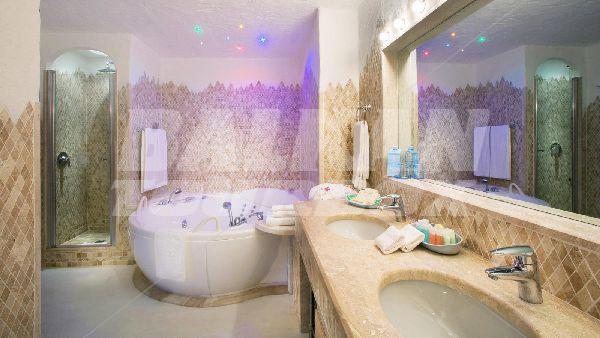 почивка в Cervo Hotel
