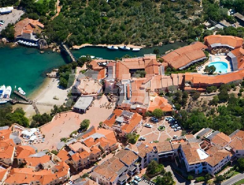 почивка в  Cervo Hotel