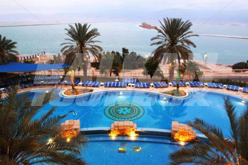 почивка в Leonardo Dead Sea