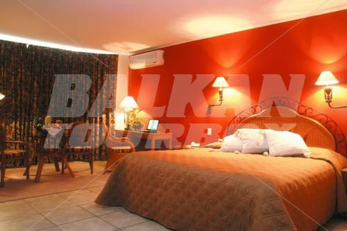 holiday in Camino Real