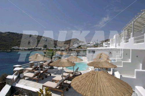 holiday in Nissaki