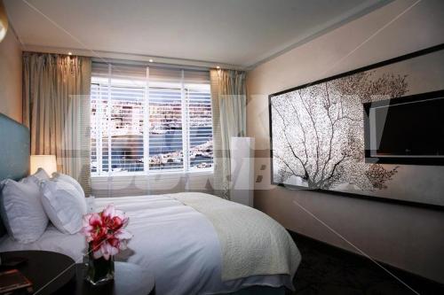 почивка в Sofitel Vieux Port
