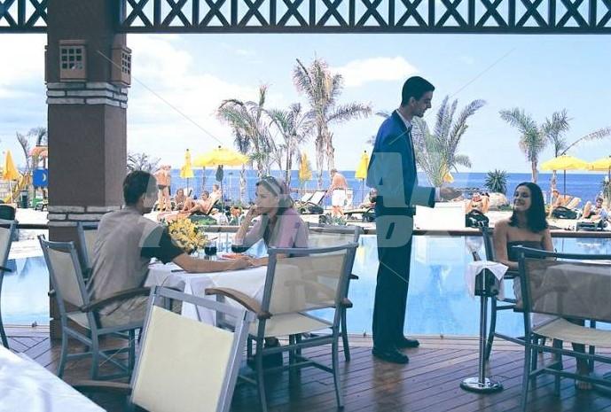 holiday in Costa Adeje Palace
