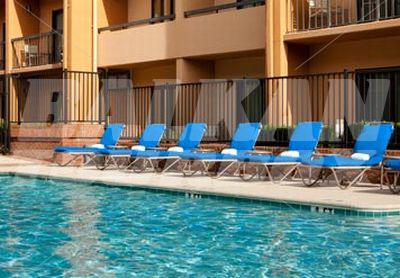 почивка в Courtyard by Marriott Dallas LBJ at Josey