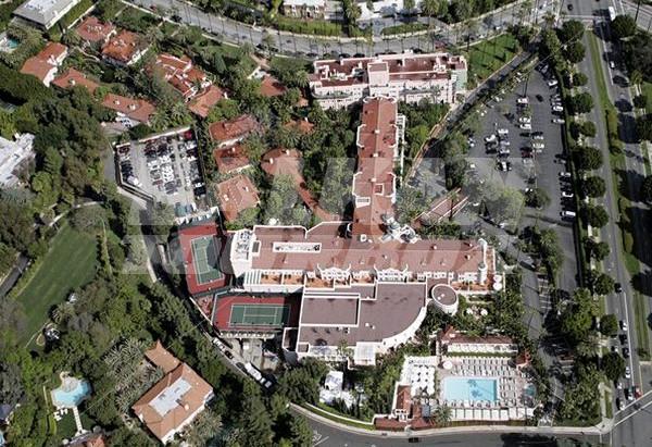 почивка в  Beverly Hills Hotel & Bungalows