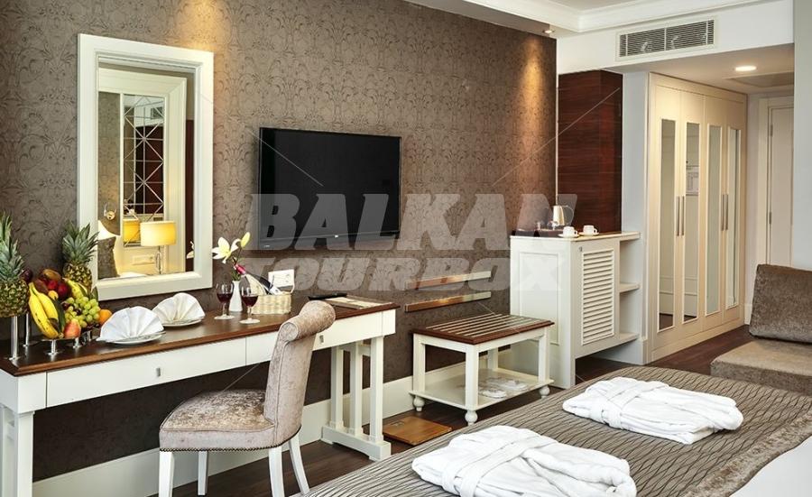 holiday in Sunis Efes Royal Palace