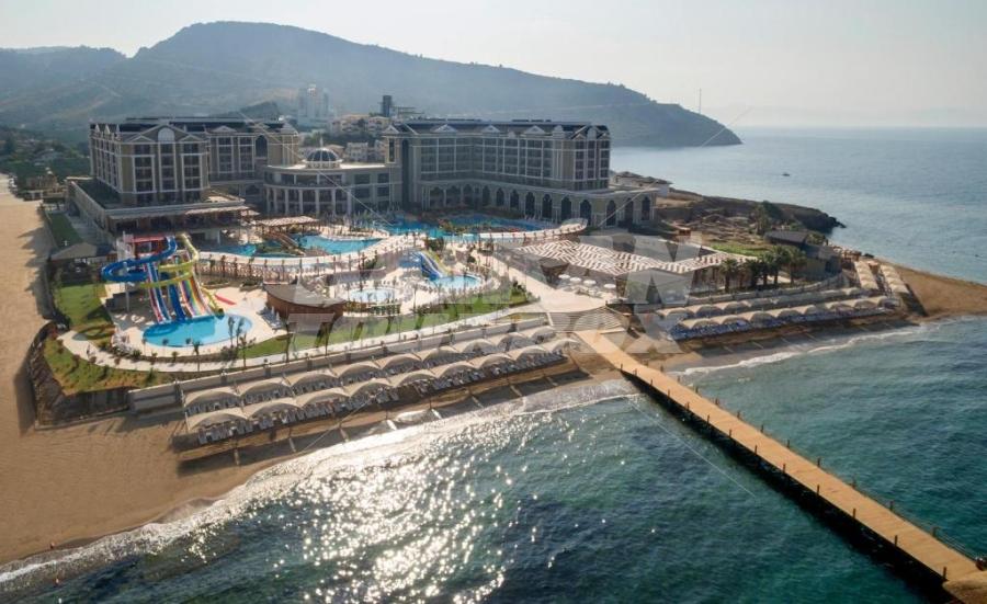 holiday in Sunis Efes Royal Palace