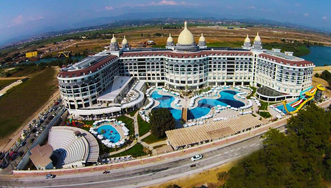 почивка в  Diamond Premium Hotel and Spa