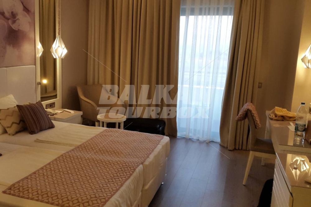 почивка в Diamond Premium Hotel and Spa