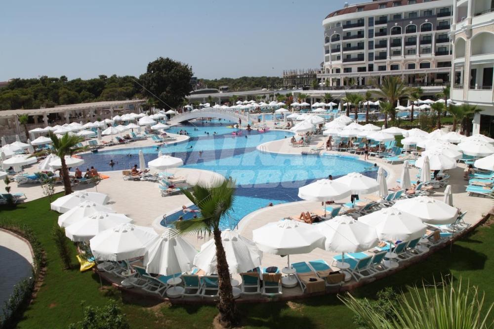 почивка в Diamond Premium Hotel and Spa