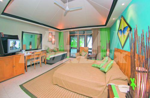 почивка в Chaaya Reef Ellaidhoo