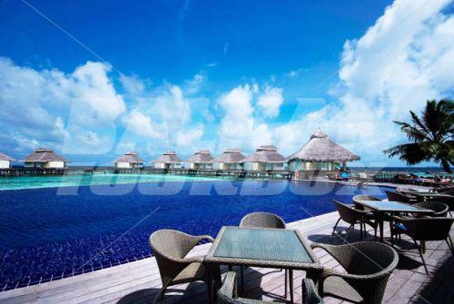 почивка в Chaaya Reef Ellaidhoo