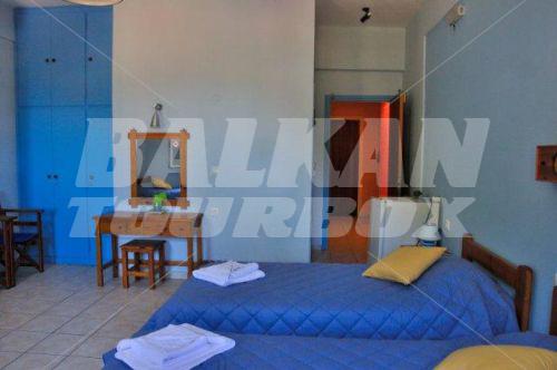 holiday in Nostos