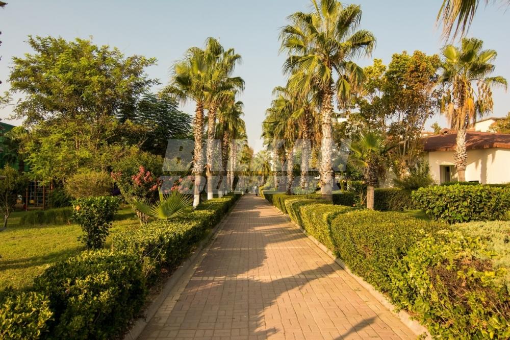 почивка в Perre Delta Resort and Spa