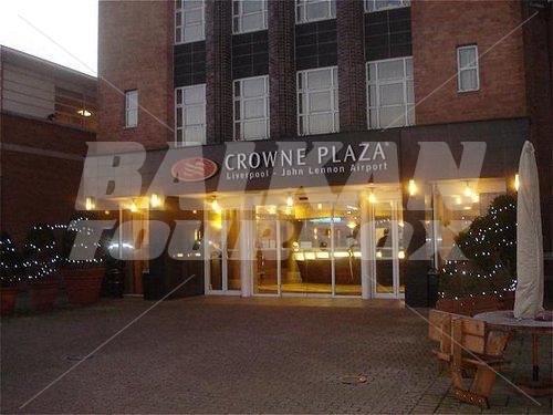 почивка в Crowne Plaza Liverpool John Lennon Airport