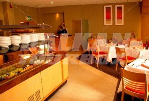holiday in Pendulum Hotel and Conference Centre