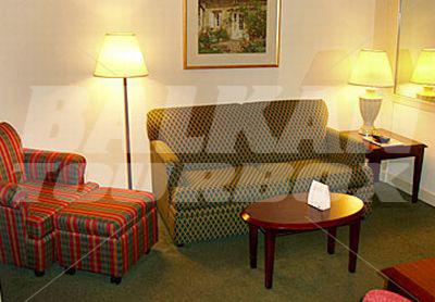 почивка в SpringHill Suites Raleigh-Durham Airport/Research Triangle Park