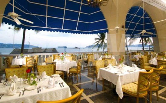 почивка в Avalon Excalibur Acapulco