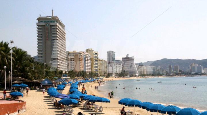 почивка в  Avalon Excalibur Acapulco