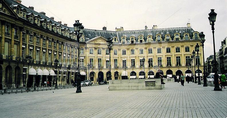 почивка в Ritz Paris