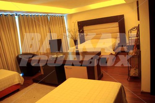 holiday in Vlora International