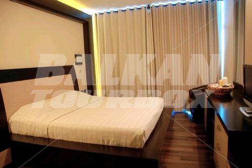 holiday in Vlora International