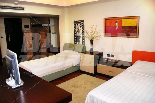 holiday in Vlora International