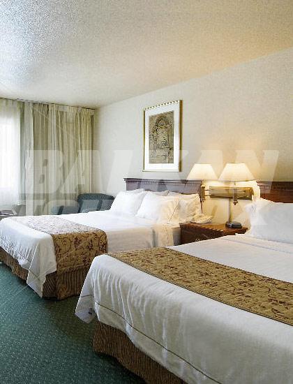 почивка в  Courtyard by Marriott Modesto