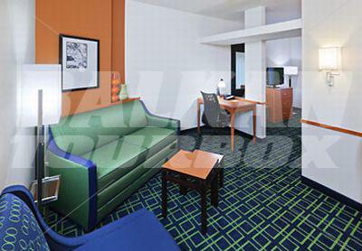 почивка в Fairfield Inn & Suites by Marriott Tulsa Southeast/Crossroads Village