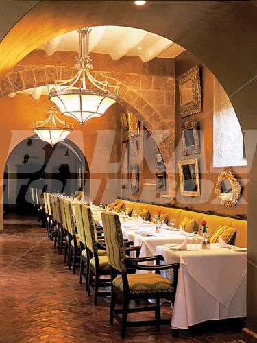 почивка в Monasterio Cuzco