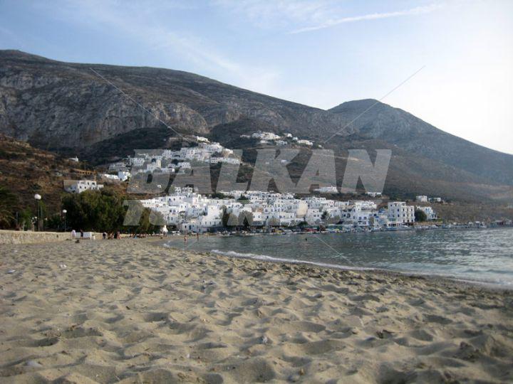 holiday in Vigla