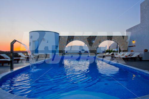 holiday in Vigla