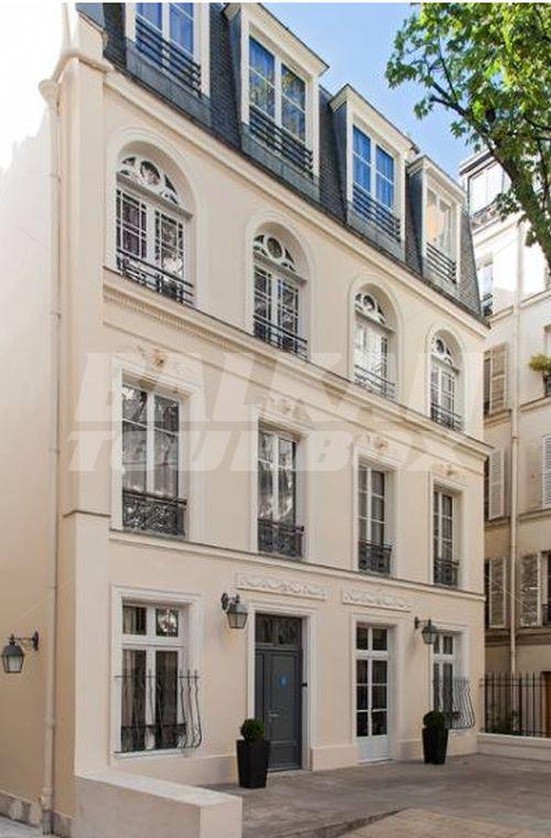 почивка в  Timhotel Opéra Blanche Fontaine