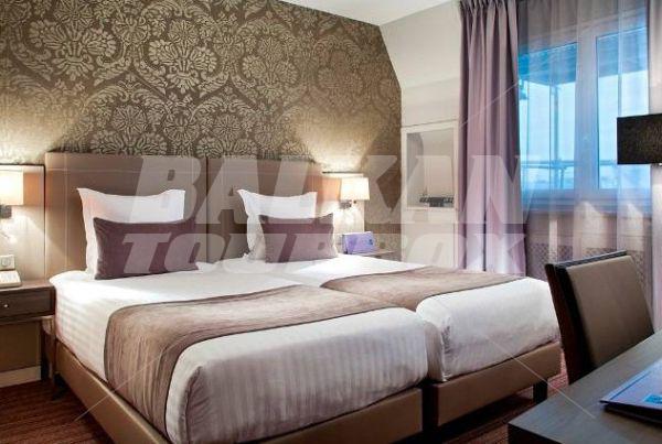 почивка в Timhotel Opéra Blanche Fontaine