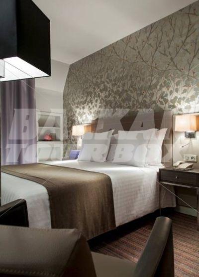 почивка в Timhotel Opéra Blanche Fontaine