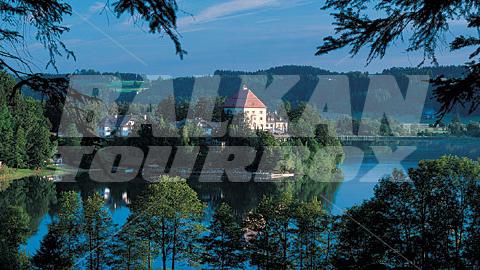 почивка в Schloss Fuschl