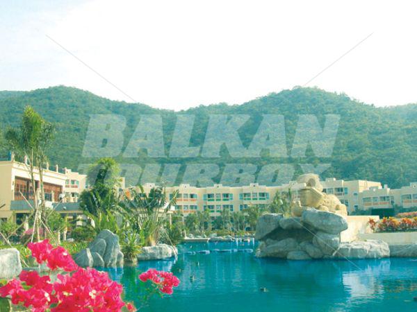 holiday in Cactus Resort