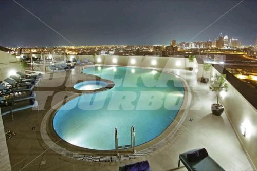 почивка в Auris Plaza Hotel