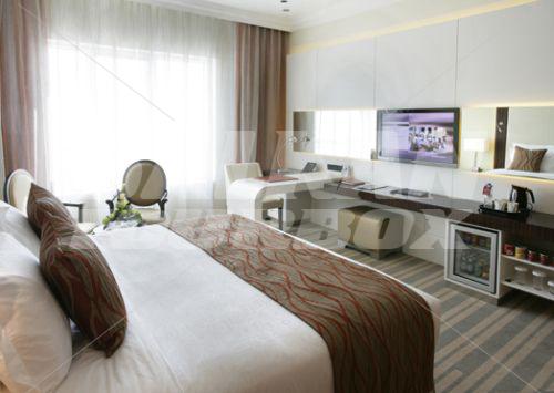 почивка в Auris Plaza Hotel