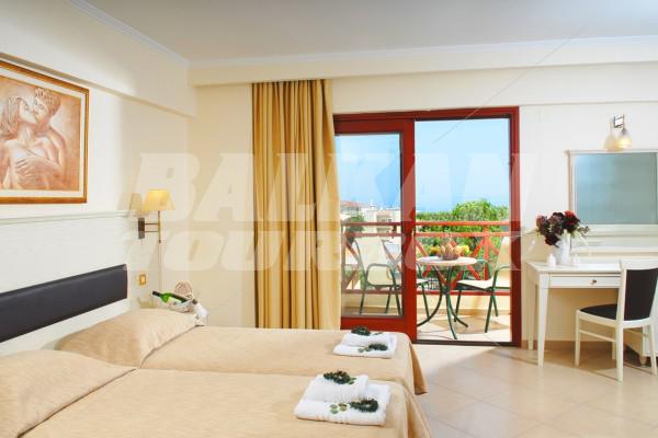holiday in Cactus Village Hotel and Bungalows