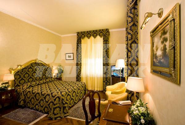почивка в Grand Hotel Vittoria