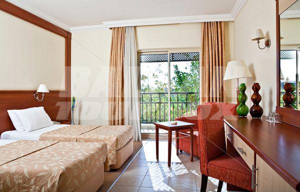 почивка в Crystal Paraiso Verde