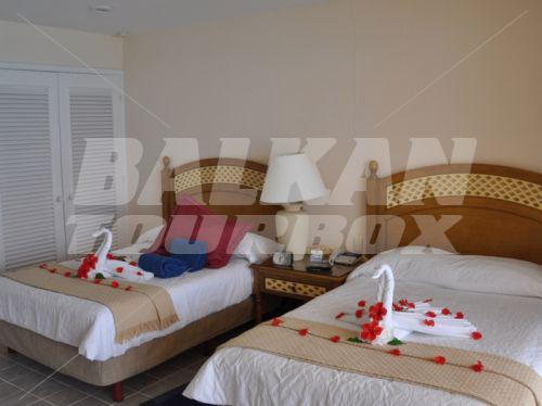 почивка в Playa Azul Cozumel