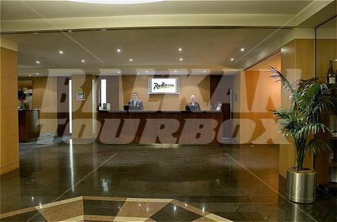почивка в Hilton South Wharf